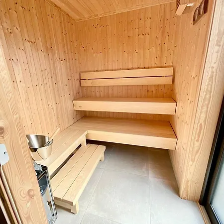 Atlantic Panorama Lofoten Leknes