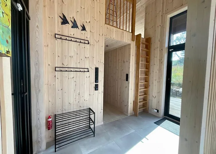 Atlantic Panorama Lofoten Chalé Leknes