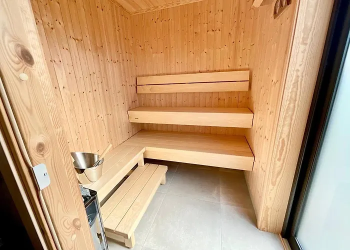 Atlantic Panorama Lofoten Leknes